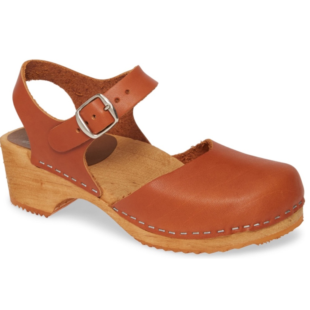 MIA Shoes Sofia Clogs